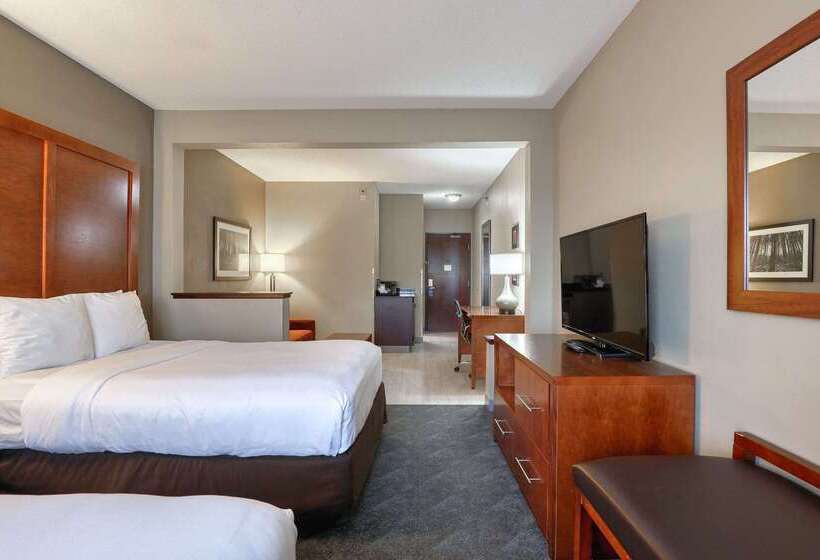 Отель Comfort Suites Madison West