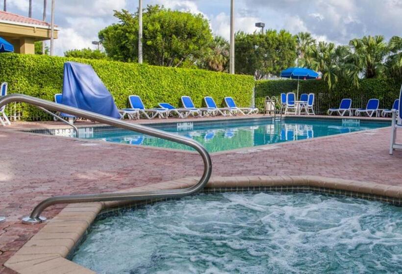 فندق Comfort Suites Miami  Kendall