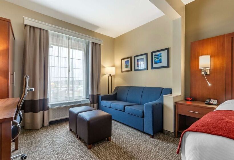 فندق Comfort Suites Near Camp Lejeune