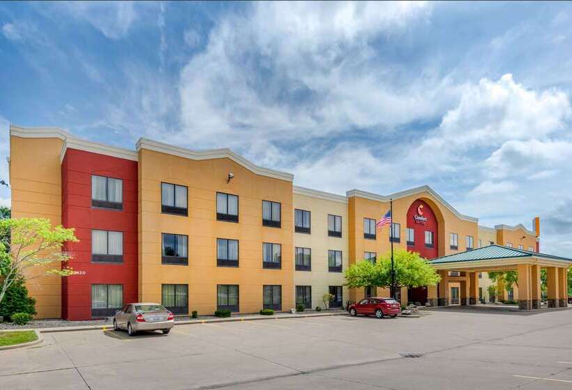 בית מלון כפרי Comfort Suites Near Route 66