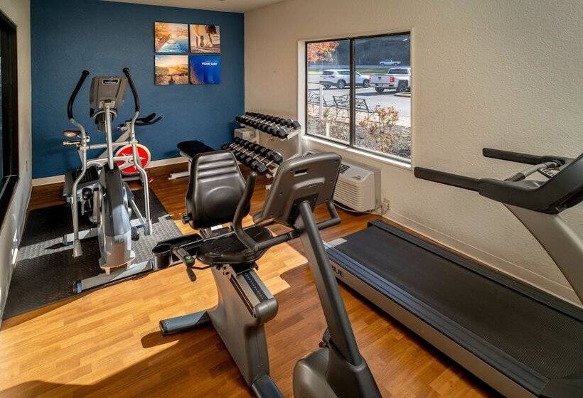 Отель Comfort Suites Prestonsburg West