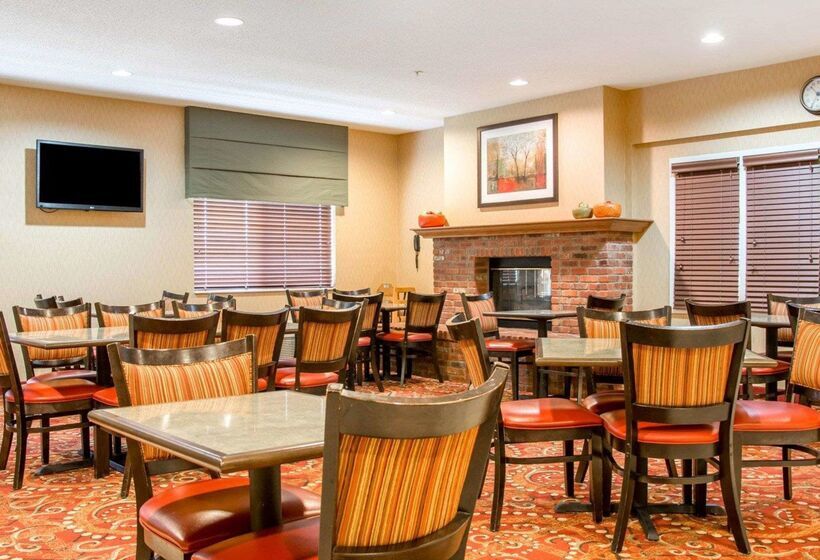 فندق Comfort Suites Saginaw