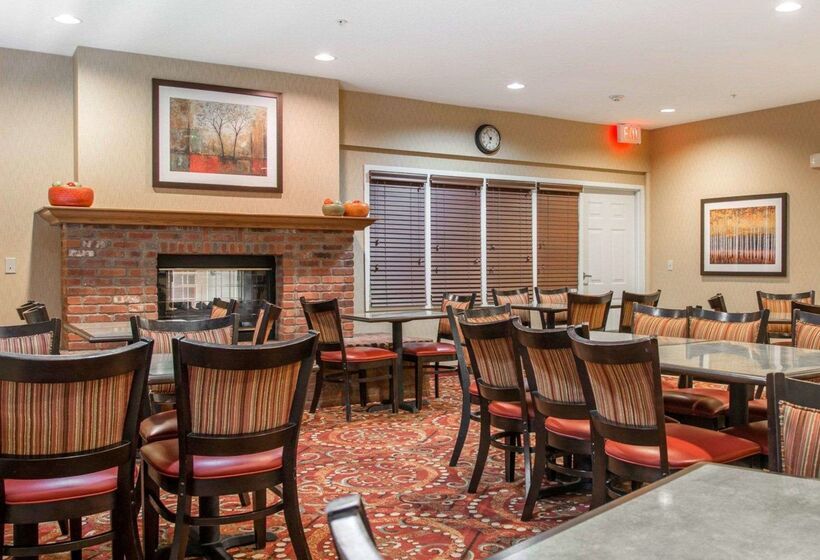 فندق Comfort Suites Saginaw