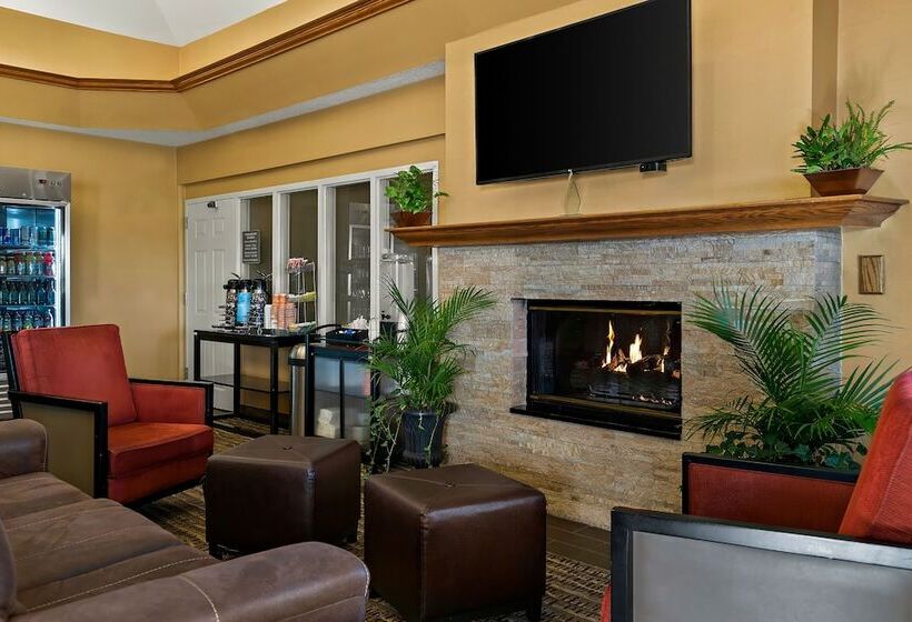 فندق Comfort Suites Saginaw