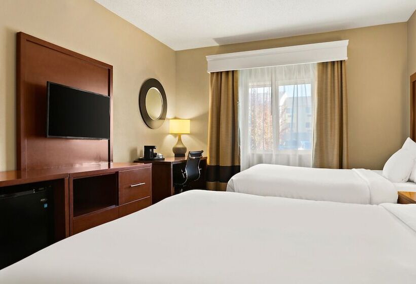 فندق Comfort Suites Saginaw