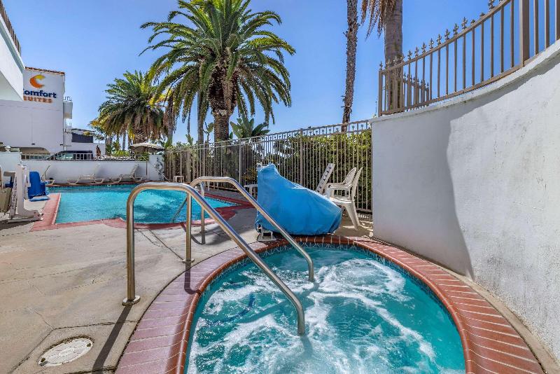 فندق Comfort Suites San Clemente Beach