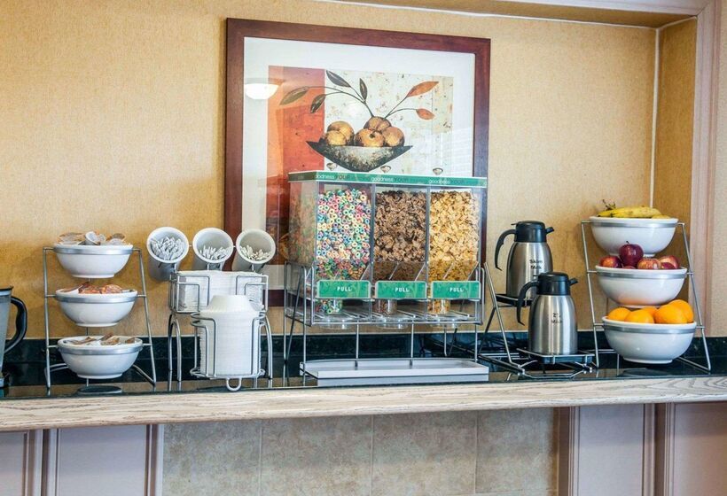 هتل Comfort Suites Fort Wayne   Southwest