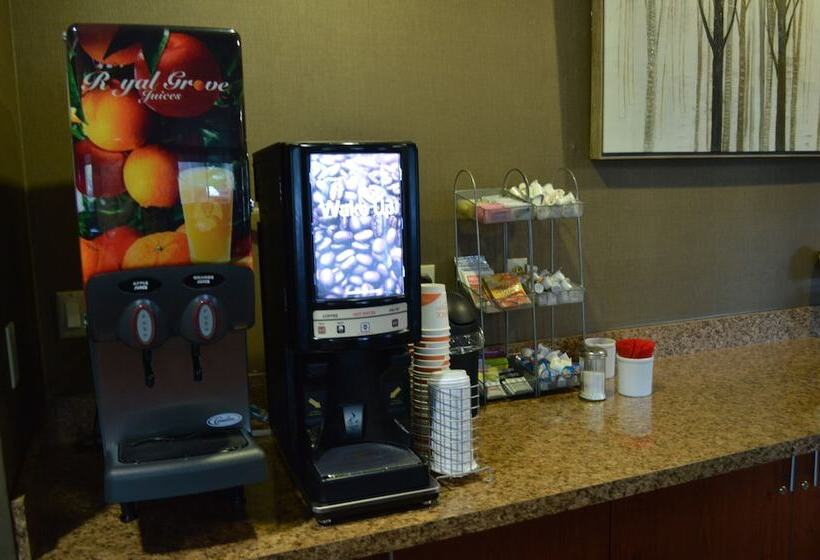 فندق Comfort Suites Springfield Riverbend Medical