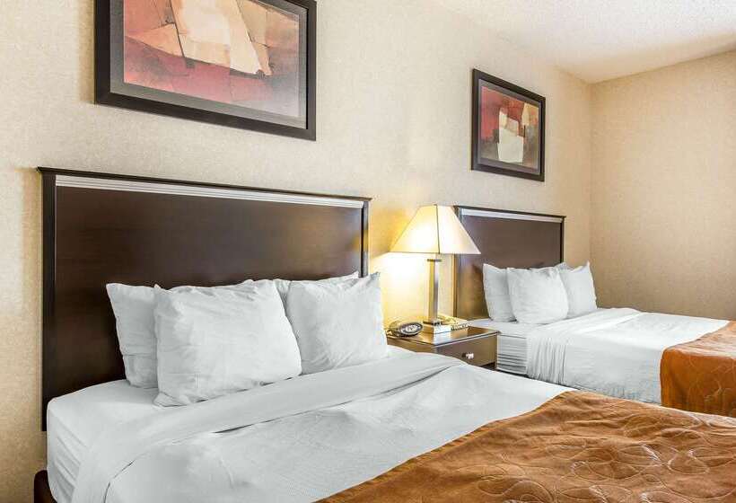 בית מלון כפרי Comfort Suites Summit County