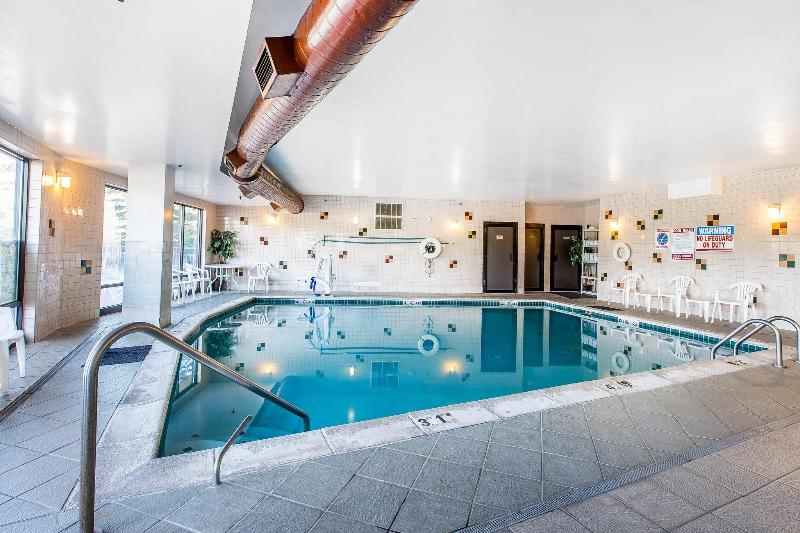 בית מלון כפרי Comfort Suites Summit County