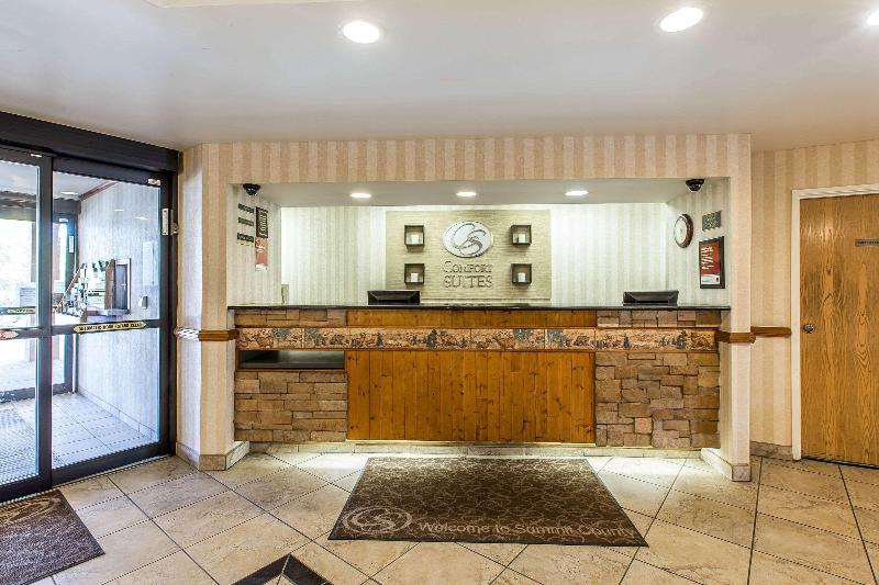 בית מלון כפרי Comfort Suites Summit County