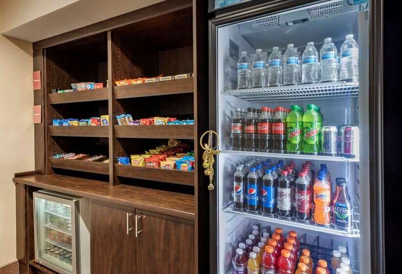 호텔 Comfort Suites Terre Haute University Area