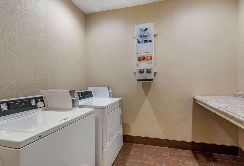 호텔 Comfort Suites Terre Haute University Area