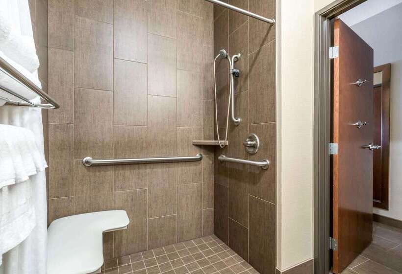 فندق Comfort Suites Yakima