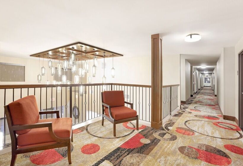 فندق Comfort Suites Yakima