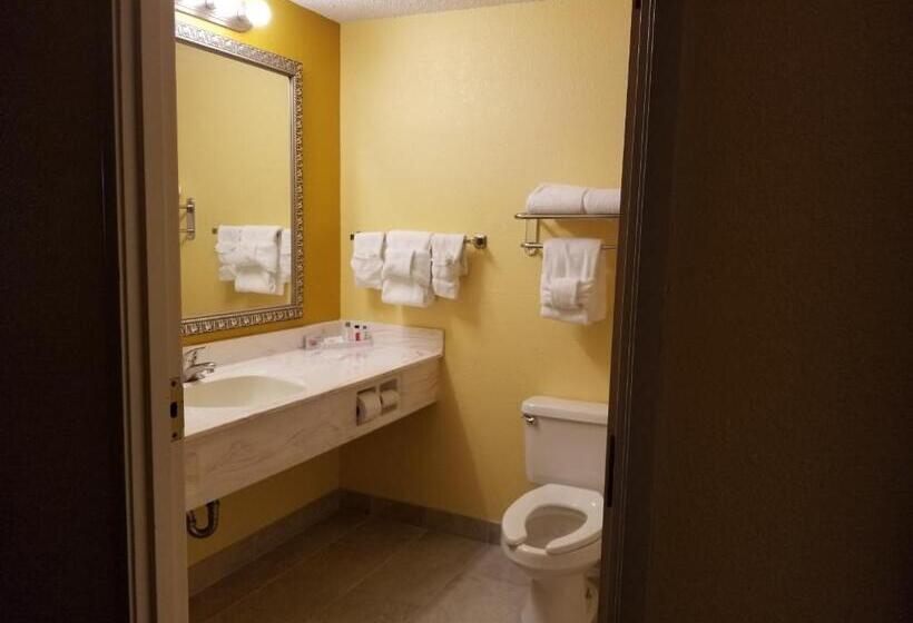 호텔 Comstock Inn & Conference Center