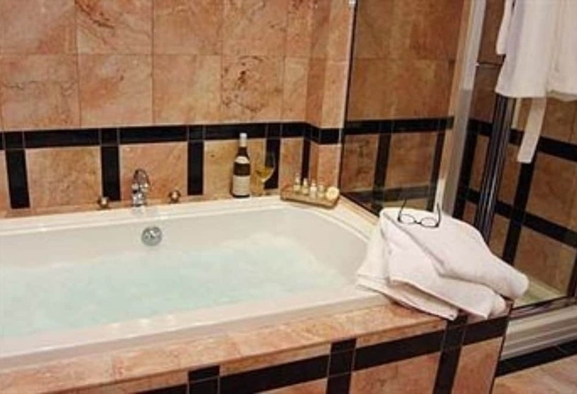 فندق Copper Beech Inn