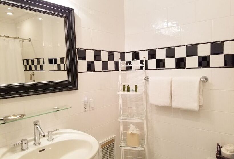 فندق Copper Beech Inn