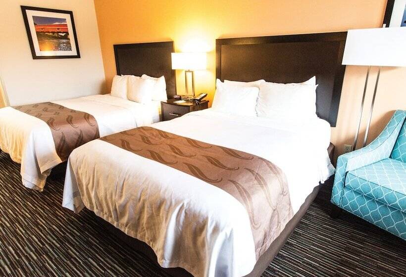 فندق Cottage Grove Inn