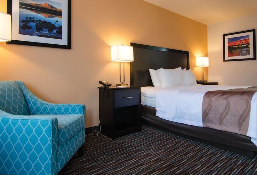 فندق Cottage Grove Inn