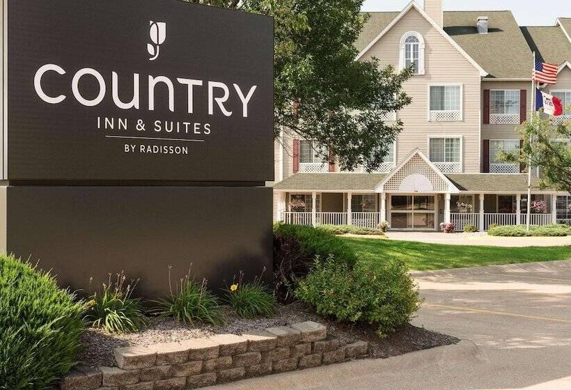 هتل Country Inn & Suites By Radisson, Davenport, Ia