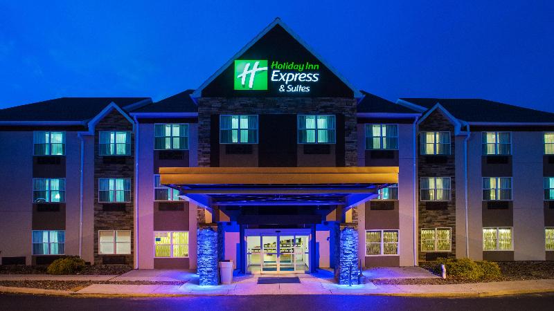 فندق Holiday Inn Express & Suites Wyomissing, An Ihg