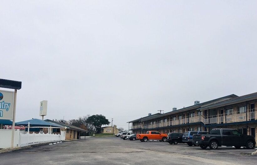 Отель Country Inn Lampasas