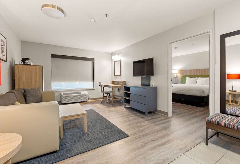 هتل Country Inn & Suites By Radisson, Asheville At Asheville Outlet Mall, Nc