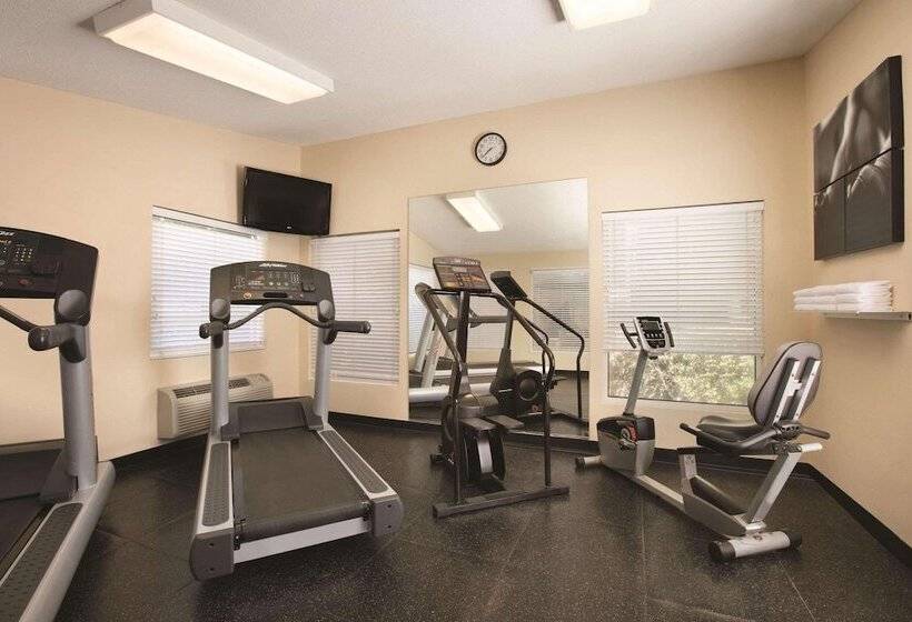 酒店 Country Inn & Suites By Radisson Atlanta Airport North Ga