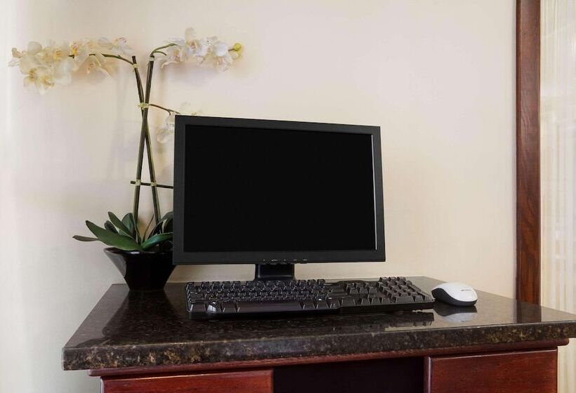 فندق Country Inn & Suites By Radisson, Atlanta I75 South, Ga