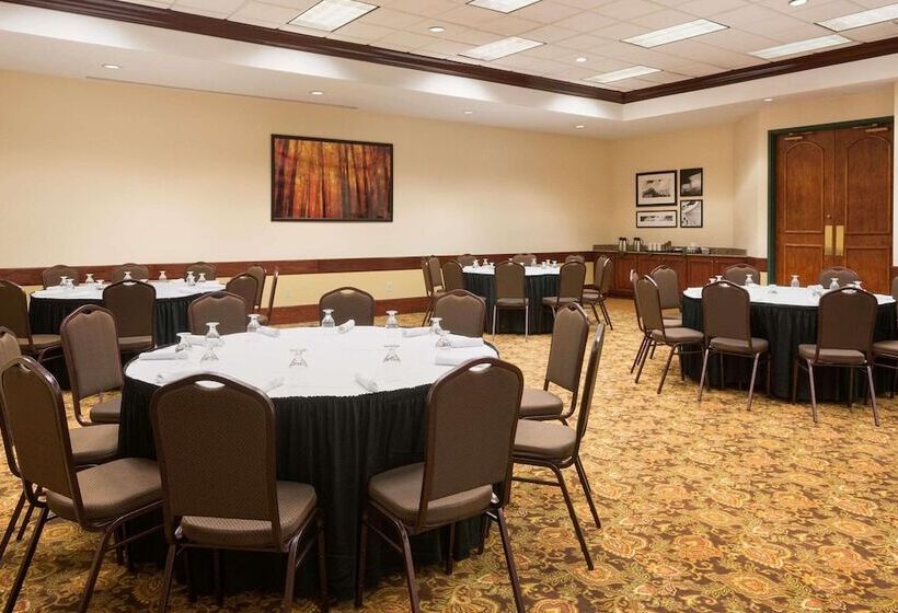 فندق Country Inn & Suites By Radisson, Beckley, Wv