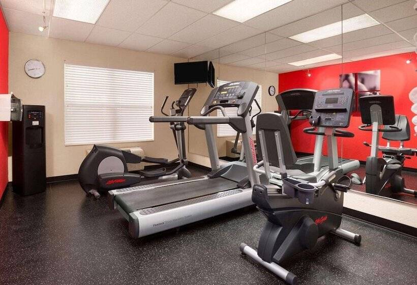 فندق Country Inn & Suites By Radisson, Beckley, Wv