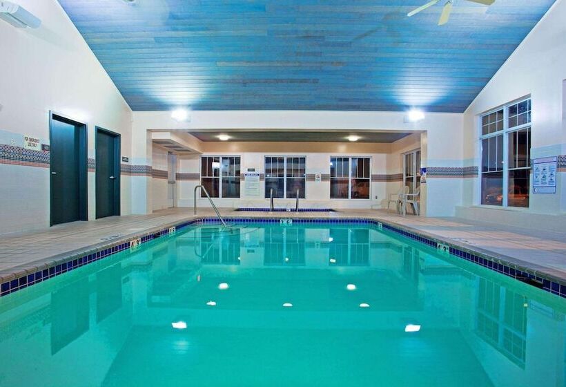 فندق Country Inn & Suites By Radisson, Brooklyn Center, Mn