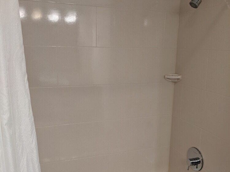 فندق Country Inn & Suites By Radisson, Buffalo, Mn