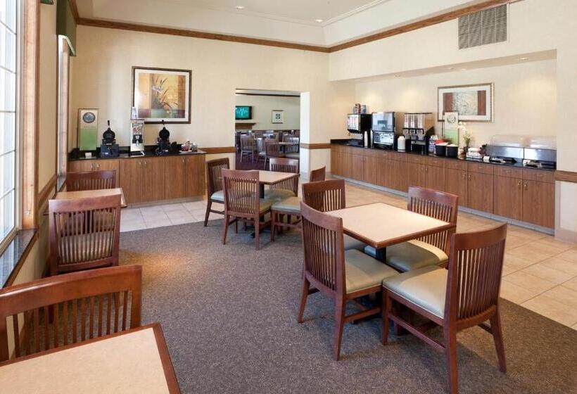 فندق Country Inn & Suites By Radisson, Chanhassen, Mn