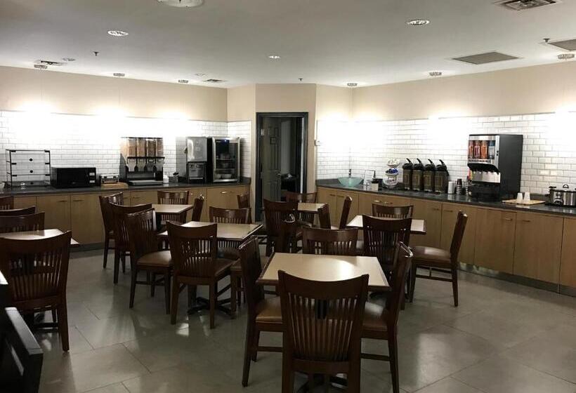 فندق Country Inn & Suites By Radisson, Dalton, Ga