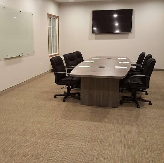 فندق Country Inn & Suites By Radisson, Elk River, Mn