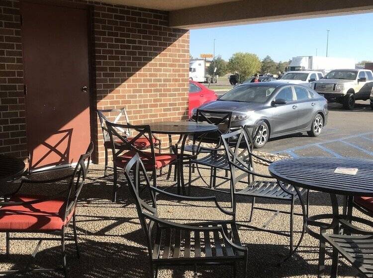 בית מלון כפרי Country Inn & Suites By Radisson, Fargo, Nd