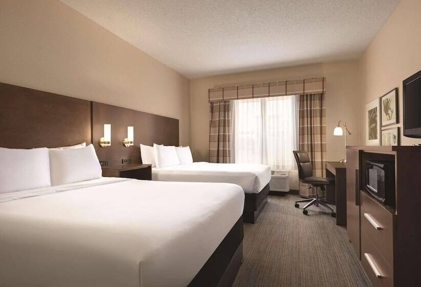 فندق Country Inn & Suites By Radisson, Forest Lake, Mn