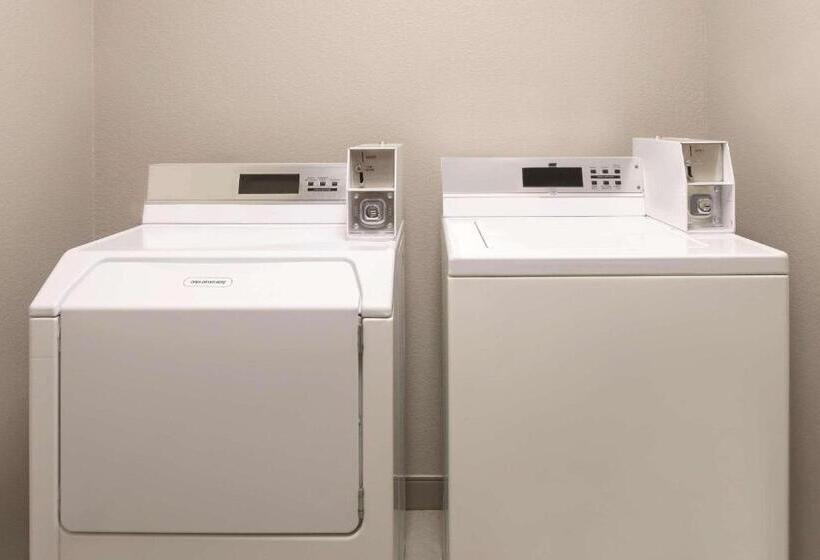 فندق Country Inn & Suites By Radisson, Germantown, Wi