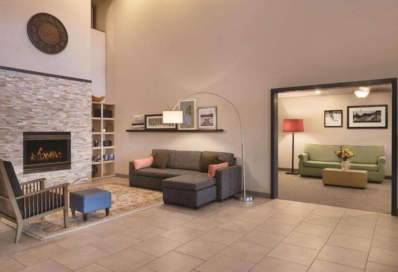 فندق Country Inn & Suites By Radisson, Germantown, Wi