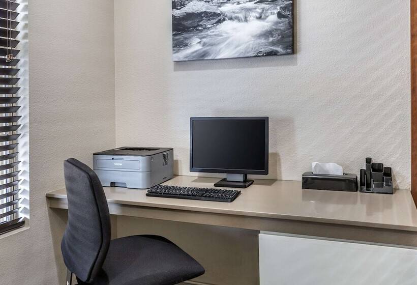 هتل Country Inn & Suites By Radisson Mesa Az