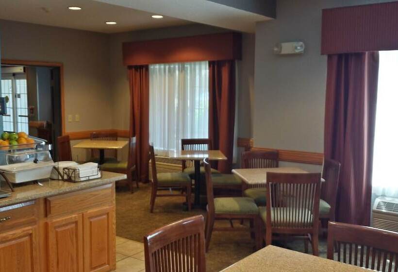 فندق Country Inn & Suites By Radisson, Minneapolis Shakopee