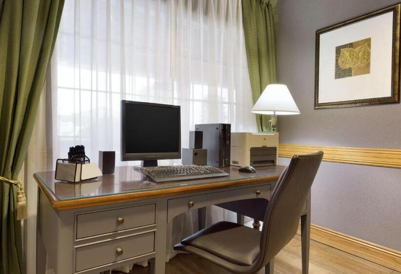 فندق Country Inn & Suites By Radisson, Minneapolis Shakopee