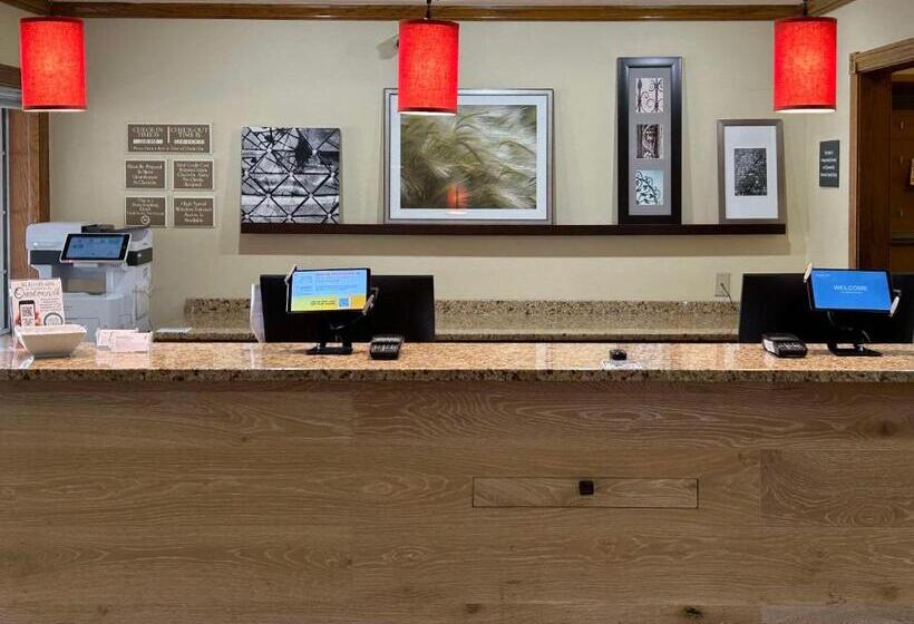 فندق Country Inn & Suites By Radisson, Owatonna, Mn