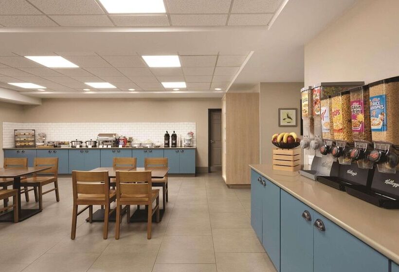 فندق Country Inn & Suites By Radisson, Roanoke, Va