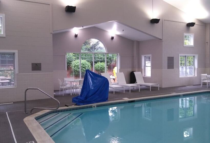 فندق Country Inn & Suites By Radisson, Roanoke, Va