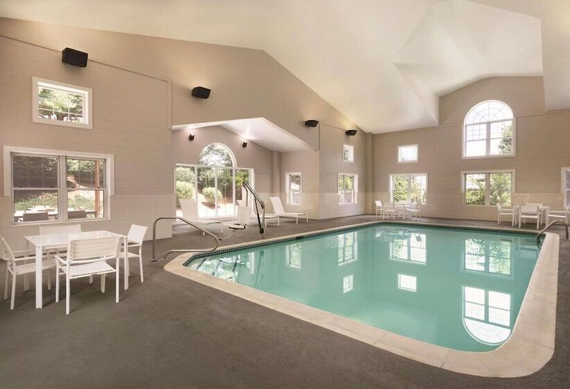 فندق Country Inn & Suites By Radisson, Roanoke, Va