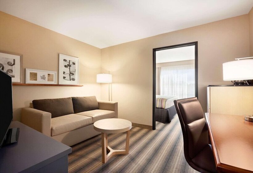 فندق Country Inn & Suites By Radisson, Roseville, Mn