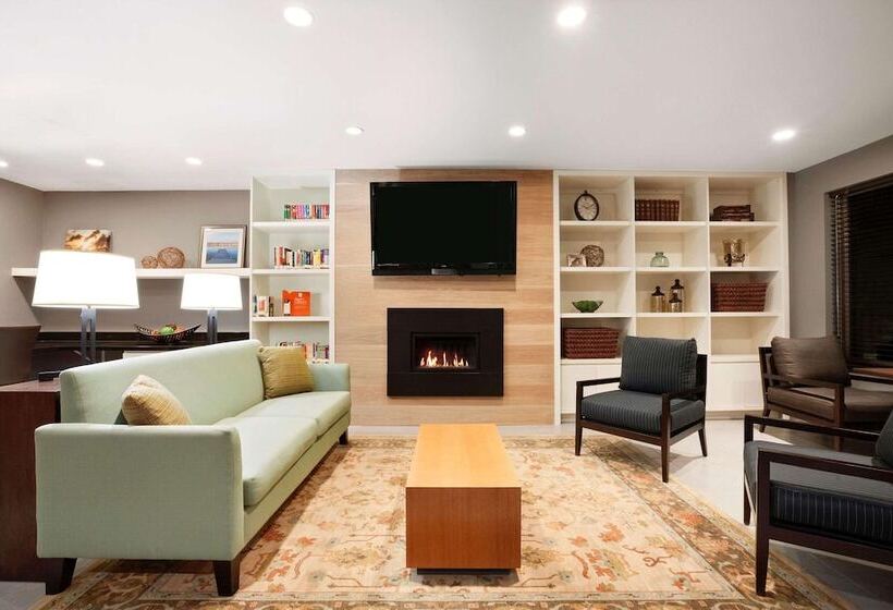 فندق Country Inn & Suites By Radisson, Roseville, Mn